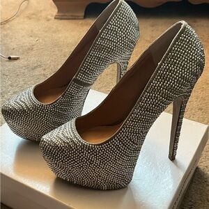 Woman’s Platform Heel